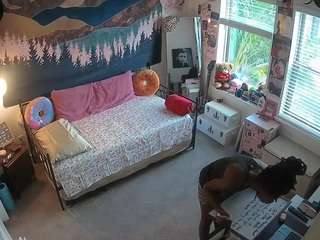 voyeurcam hazelgrace 02